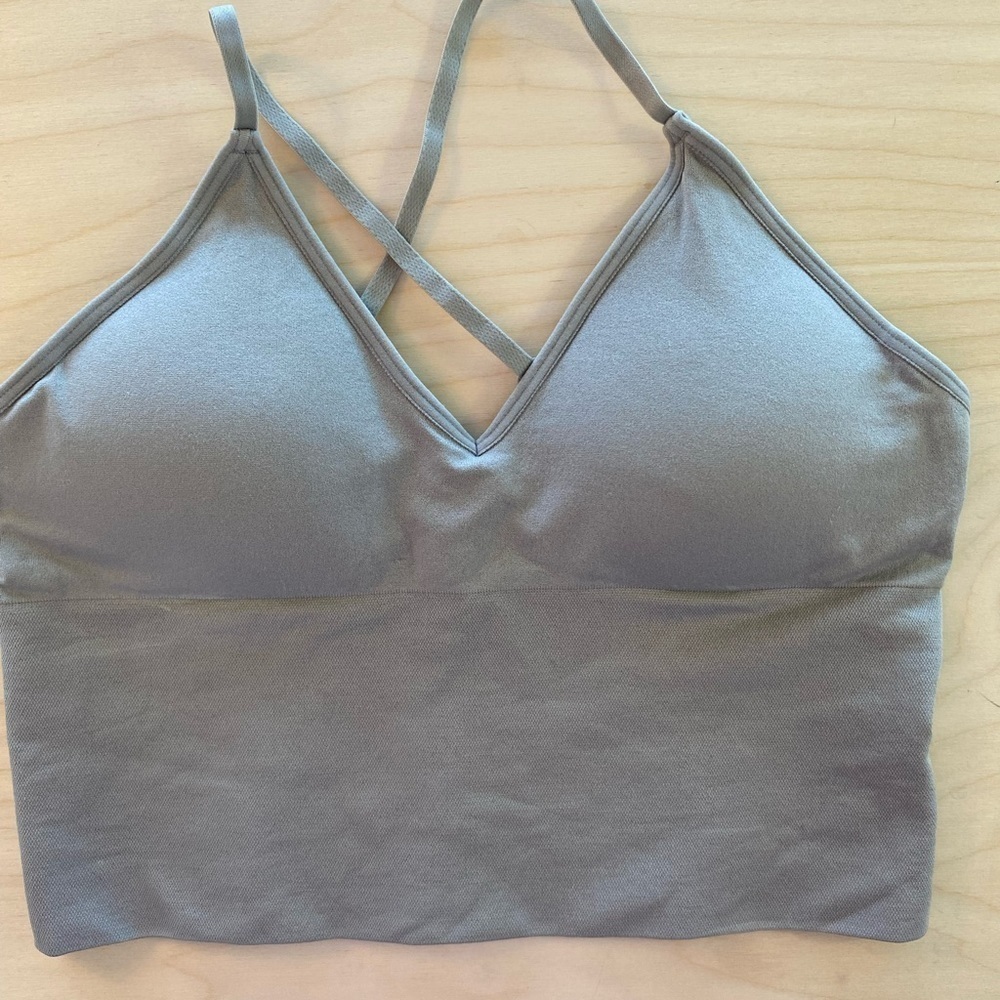 Itzon Sorts Bra size Medium (EE)